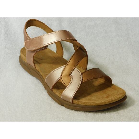 W643 Easy Spirit Medium Pink Minny Multi-Strap Sandals Size 8 M - Picture 1 of 5